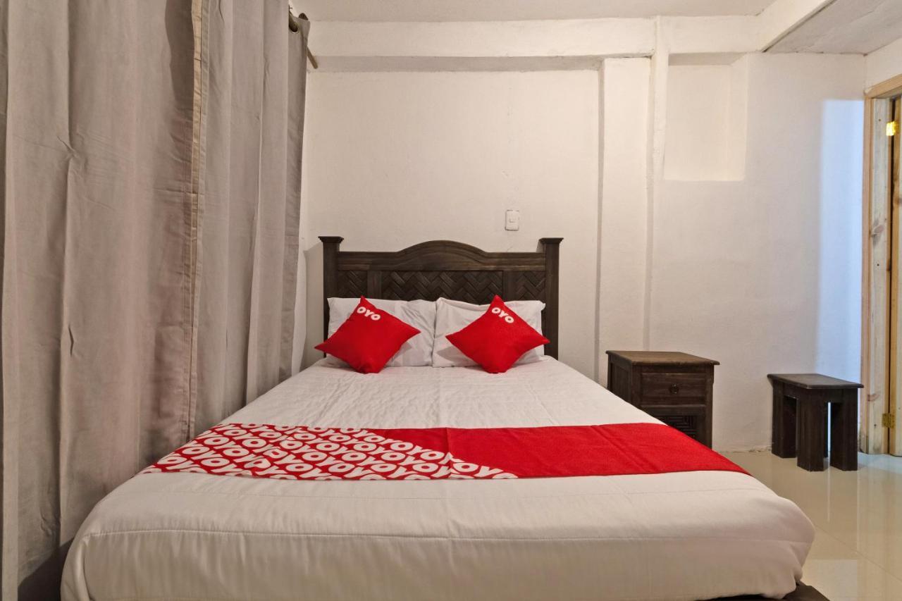 Oyo Hotel Punta Guadalupe, San Cristóbal de Las Casas מראה חיצוני תמונה